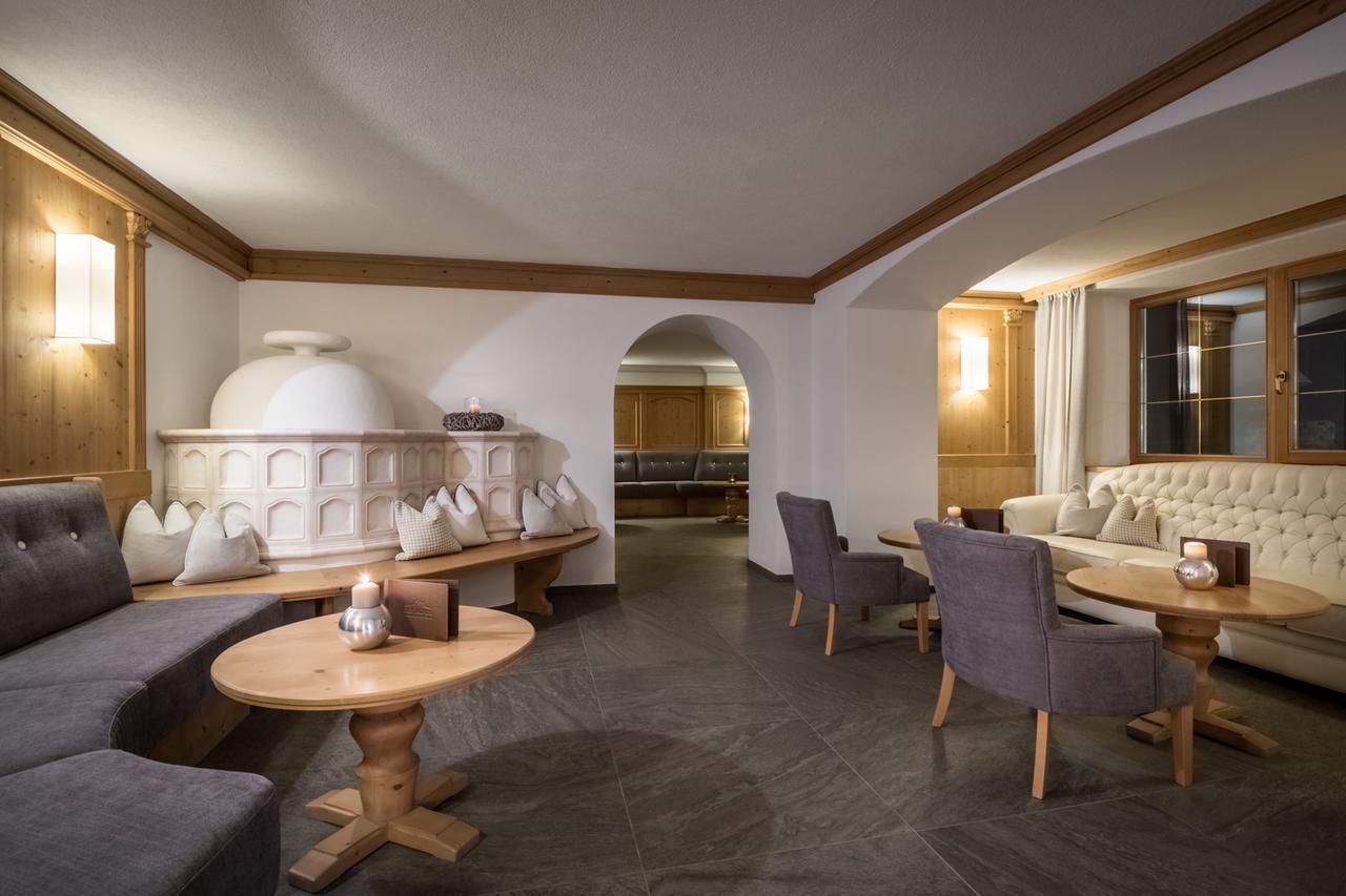 Hotel Des Alpes Ла-Вілла Екстер'єр фото